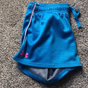 Under armour shorts.
